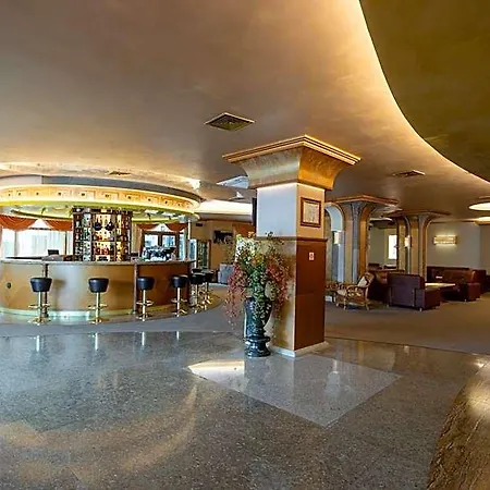 Mistral 4* Balchik