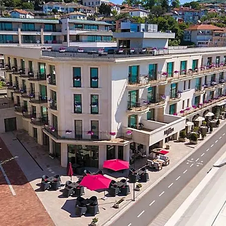 Mistral 4* Balchik
